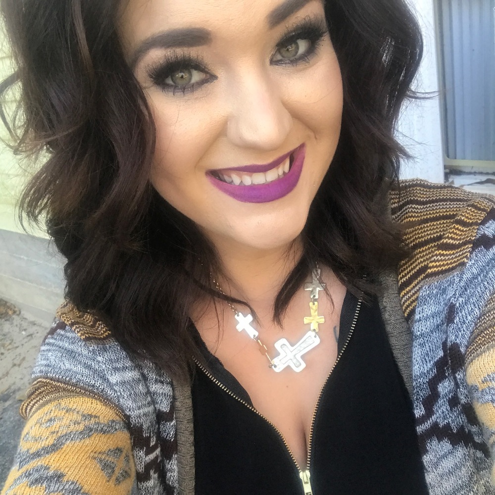 Meet your Posher, Brandy